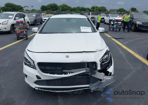 2018 Mercedes-Benz Cla 250 из США, поврежденный, VIN WDDSJ4EBXJN676439